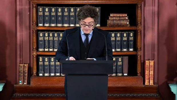 «La Argentina que queremos se construye en las aulas»: Milei encabezó el acto por el Día del Maestro