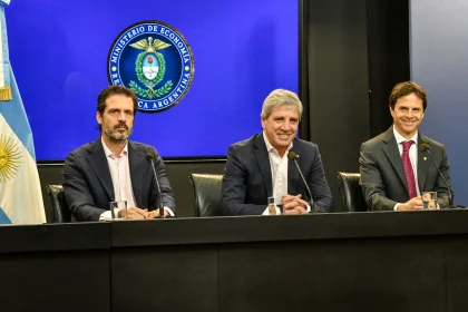 Apuesta a la casa propia: el Gobierno licitará plazos fijos en UVA por $2 billones para expandir el crédito