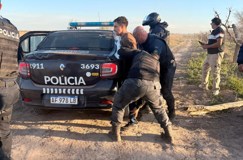 Fin a 15 horas de fuga: cayó en un descampado el detenido que escapó por la ventana de un calabozo
