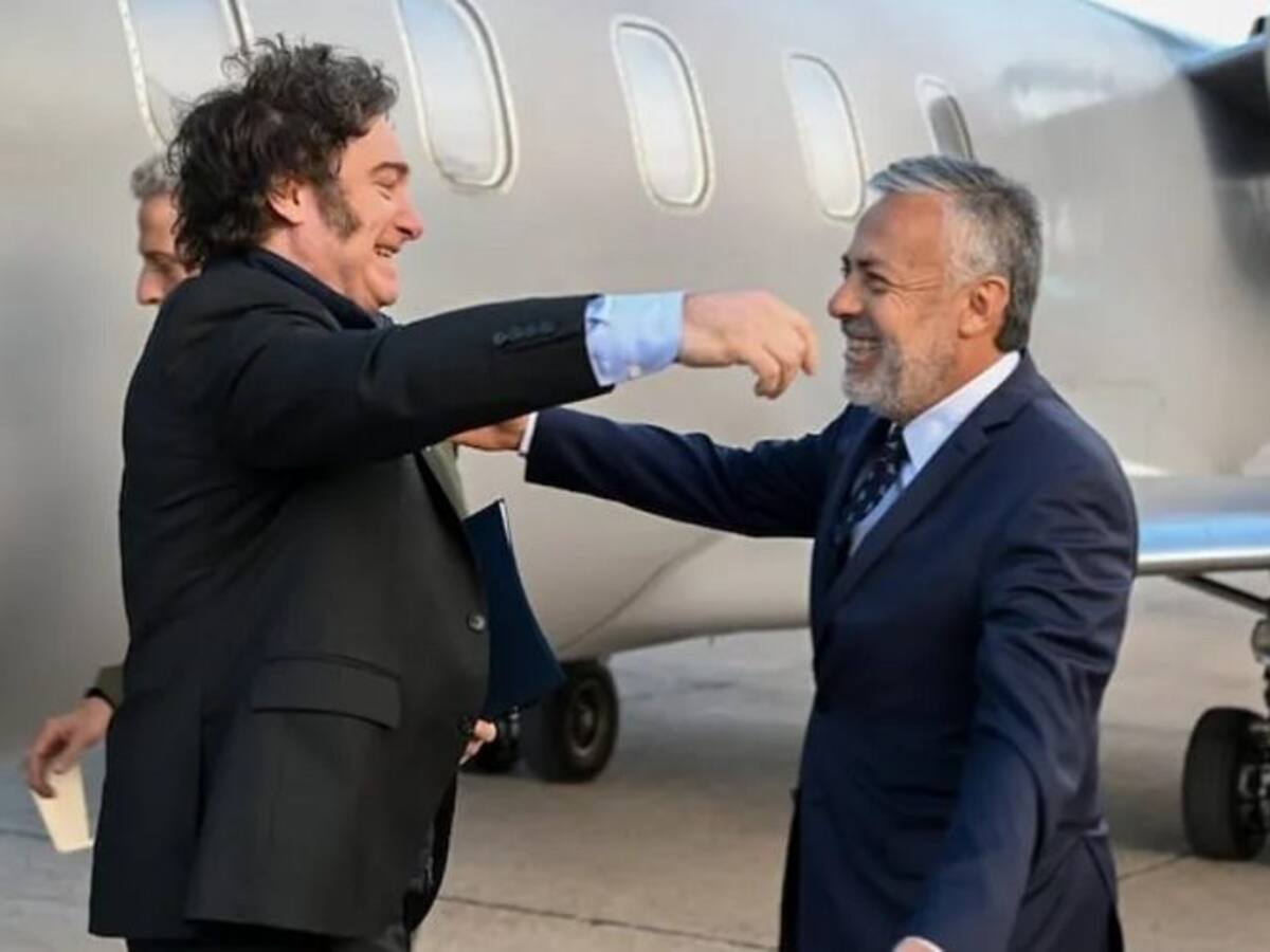 milei-y-cornejo-firmaron-el-pacto-electoral-para-4UDIGW2QUVBPFPI3SUSSP6DQSI