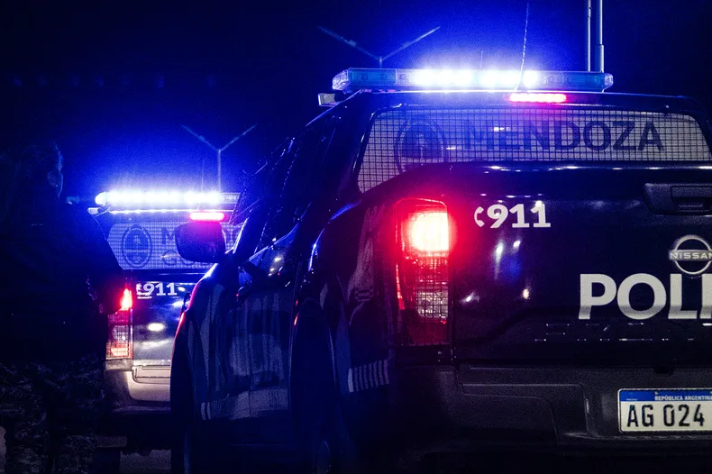 Tragedia en San Rafael: un choque entre un camión y una moto dejó un muerto y dos heridos graves