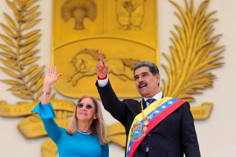 MADURO_JURAMENTACION